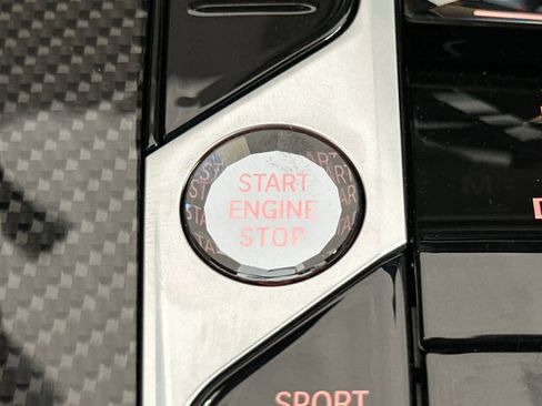 New 2026 BMW X6 M60i image 23