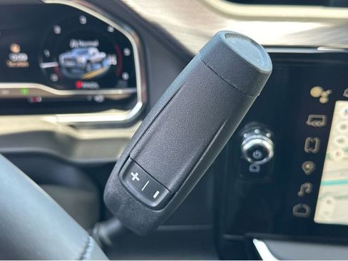 New 2025 GMC Sierra 2500 Denali Ultimate image 28