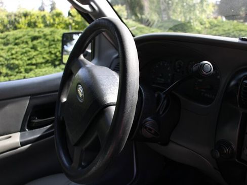 Used 2009 Ford Ranger XL RWD image 8