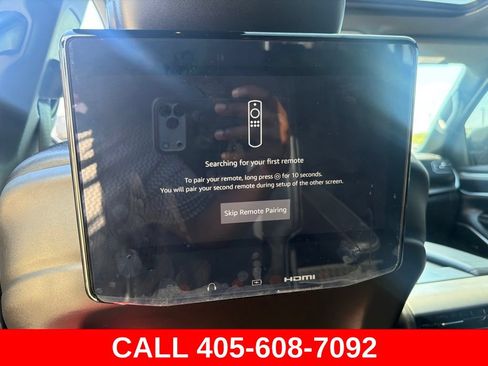 Used 2024 Jeep Wagoneer L Series II w/ Convenience Group I AWD/4WD image 11
