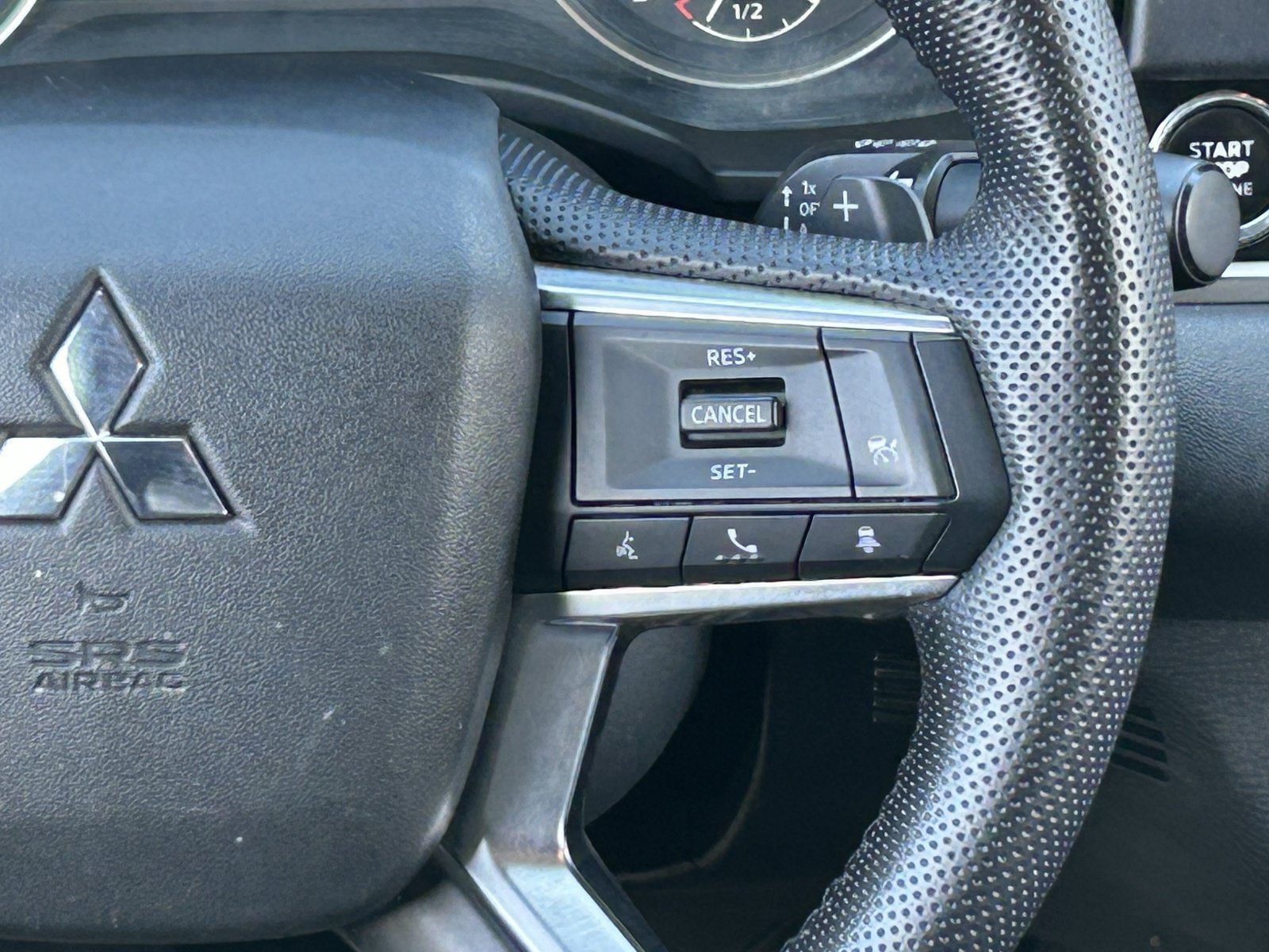Used 2022 Mitsubishi Outlander SE FWD image 22