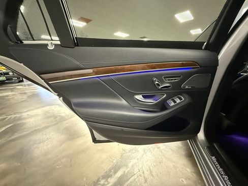 Used 2016 Mercedes-Benz S 550 Sedan w/ Premium Package image 24