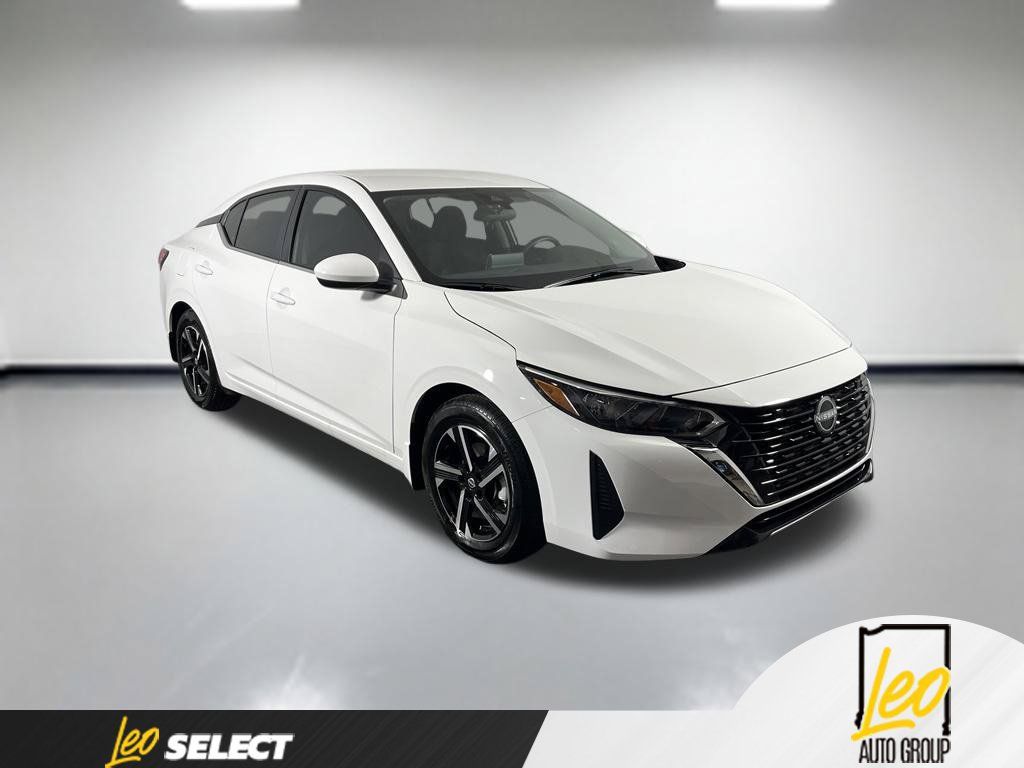Used 2025 Nissan Sentra SV w/ All-Weather Package FWD image 4