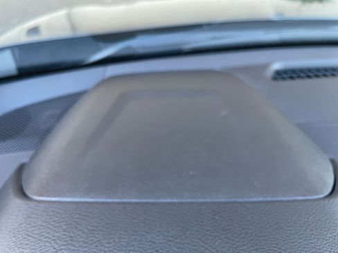 Used 2025 Nissan Altima 2.5 SV image 35