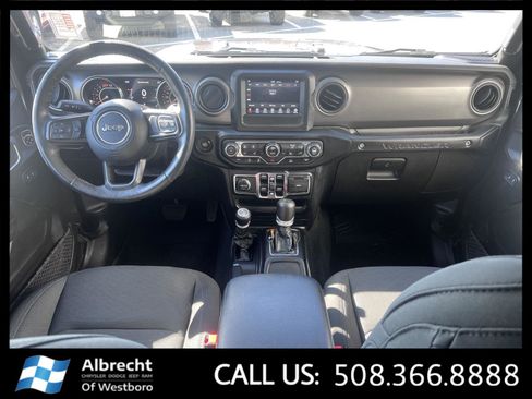 Used 2023 Jeep Wrangler Willys image 24