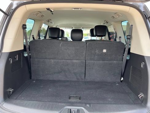Used 2022 Nissan Armada SV RWD image 20