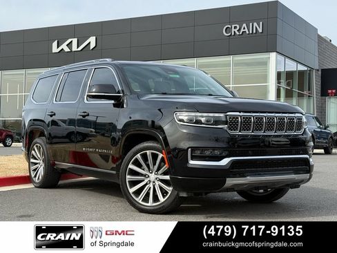 Used 2022 Jeep Grand Wagoneer Series II w/ Convenience Group III AWD/4WD image 1