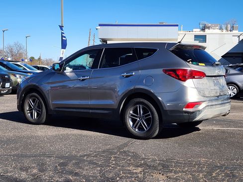 Used 2018 Hyundai Santa Fe Sport image 15