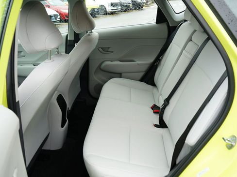 Certified 2024 Hyundai Kona SE image 17