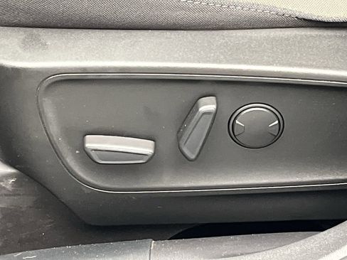 Certified 2022 Ford Escape SE w/ Convenience Package image 11