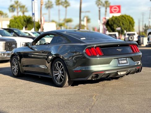 Used 2016 Ford Mustang Premium image 6