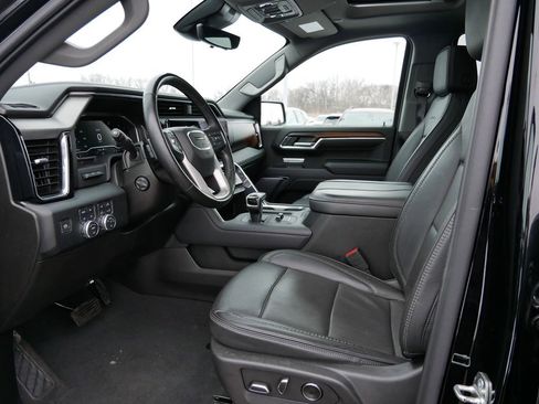 Used 2024 GMC Sierra 1500 Denali w/ Denali Reserve Package image 11