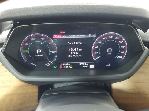 Used 2024 Audi e-tron GT Premium Plus image 26