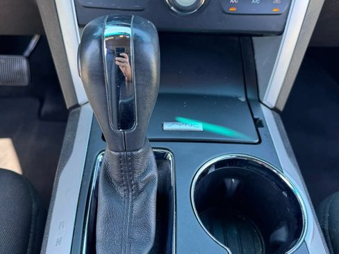 Used 2015 Ford Explorer XLT w/ Equipment Group 201B FWD image 20