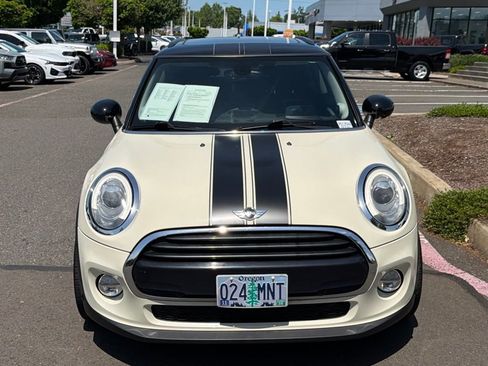 Used 2018 MINI Cooper 2-Door Hardtop FWD image 3