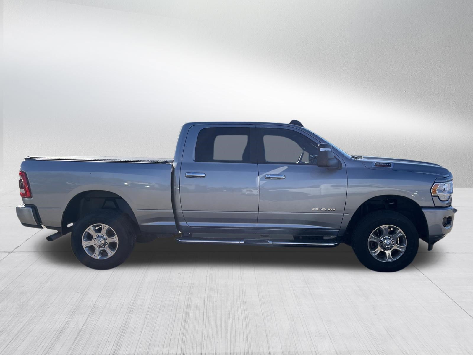 Used 2024 RAM 2500 Big Horn w/ Safety Group AWD/4WD image 4