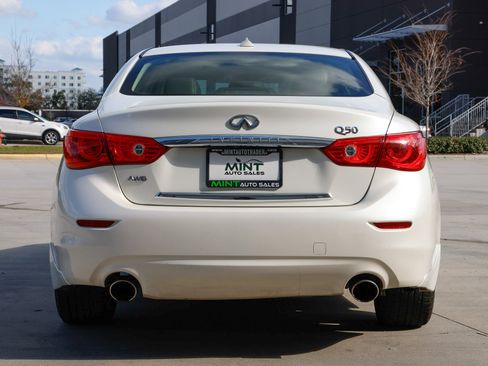 Used 2016 INFINITI Q50 Premium w/ 2.0T Premium Plus Package image 12