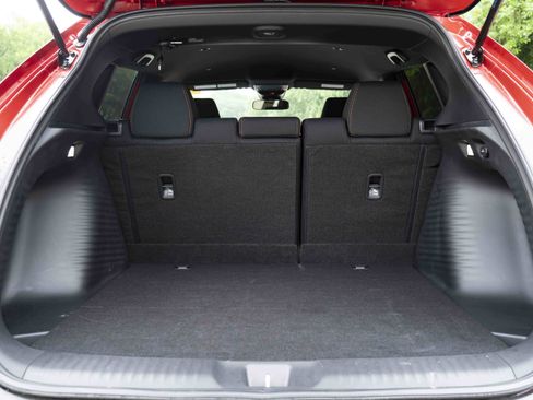 Certified 2026 Honda HR-V Sport image 40