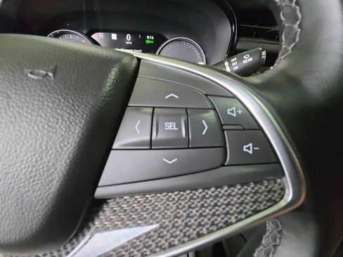 Used 2025 Cadillac XT5 Sportv w/ Technology Package AWD/4WD image 19