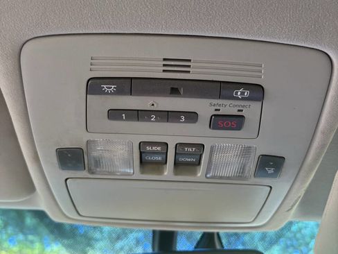 Used 2012 Lexus ES 350 w/ Touring Special Edition FWD image 32