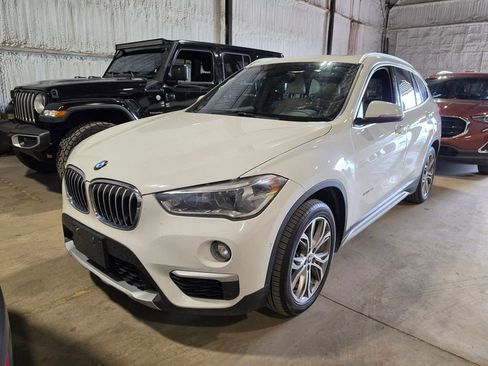Used 2017 BMW X1 xDrive28i AWD/4WD image 1