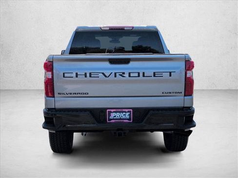 Used 2025 Chevrolet Silverado 1500 Custom Trail Boss w/ Turbomax Blackout Package AWD/4WD image 7