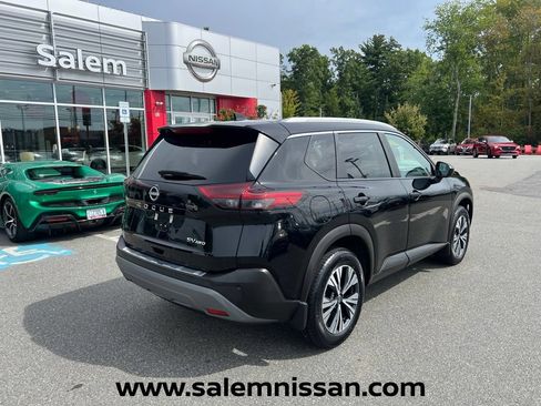 Certified 2023 Nissan Rogue SV w/ SV Premium B Package AWD/4WD image 7