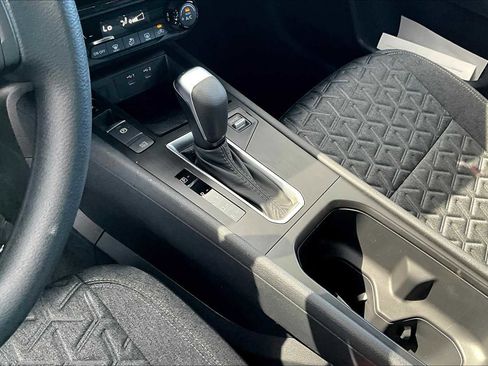 New 2026 Nissan Kicks SV image 11