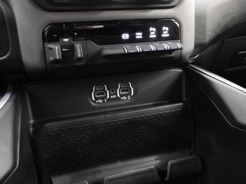 Used 2022 RAM 2500 Big Horn w/ Night Edition image 45