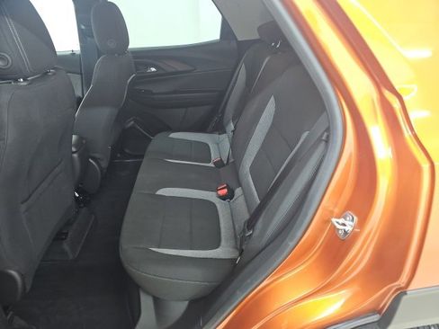 Used 2023 Chevrolet TrailBlazer LT w/ Convenience Package image 5