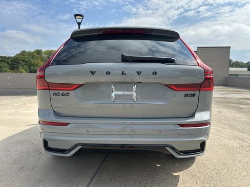 New 2026 Volvo XC60 B5 Ultra w/ Climate Package image 6