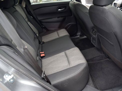 Used 2026 Nissan Rogue SV w/ Cold Weather Package AWD/4WD image 37