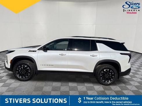 Used 2025 Chevrolet Traverse Z71 w/ Enhanced Driving Package AWD/4WD image 11