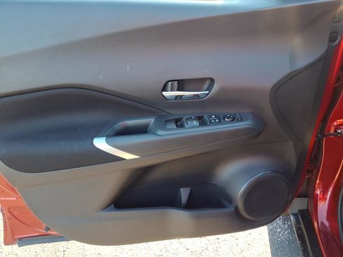 Used 2023 Nissan Kicks SV image 22