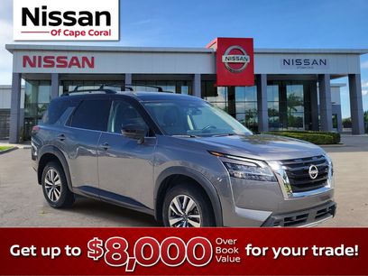 Used 2024 Nissan Pathfinder SL