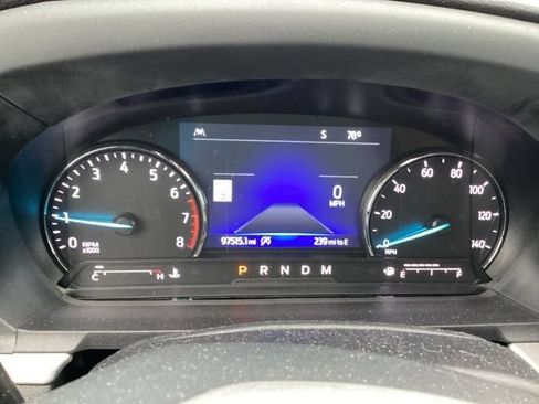 Used 2021 Ford Explorer XLT w/ Equipment Group 202A AWD/4WD image 32