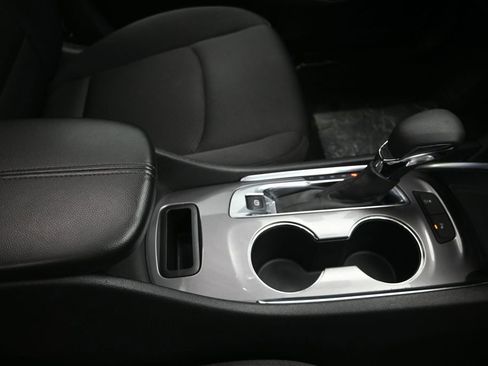Used 2024 Chevrolet Malibu LT FWD image 28