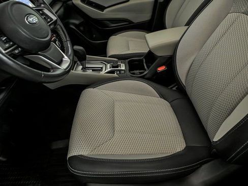 Used 2023 Subaru Forester Premium image 11