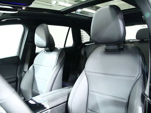 Certified 2025 Mercedes-Benz GLC 300 4MATIC image 19