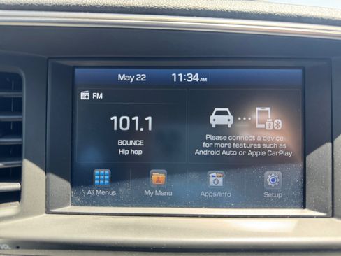 Used 2020 Hyundai Elantra SEL w/ Cargo Package (C1) FWD image 17