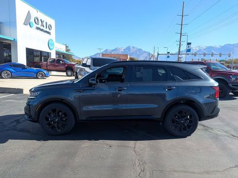 Used 2021 Kia Sorento SX image 8