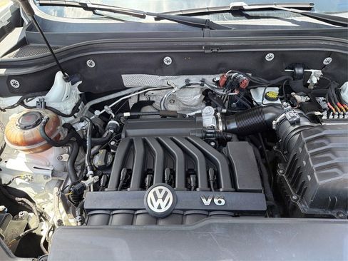 Used 2019 Volkswagen Atlas SEL FWD image 12