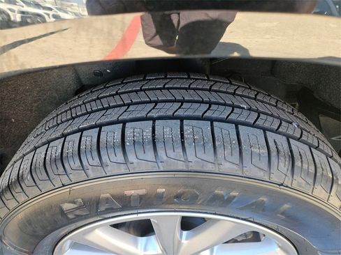 Used 2025 MAZDA CX-5 AWD 2.5 S w/ Preferred Package image 25