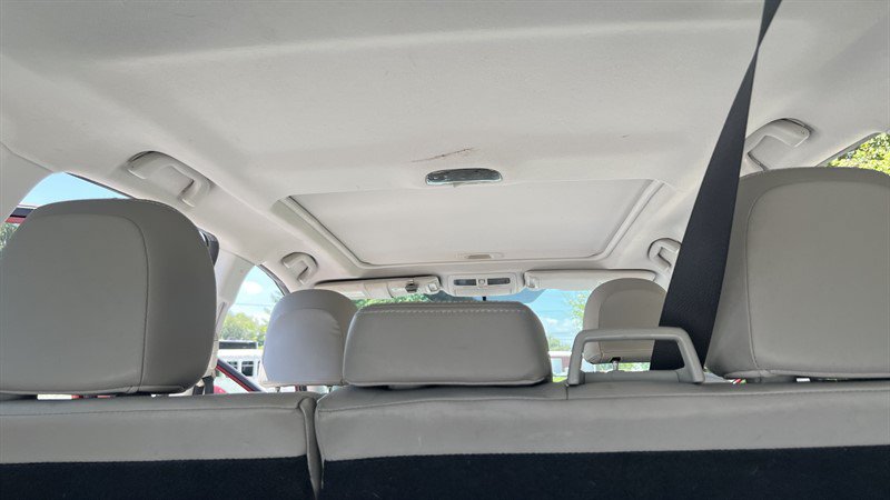 Used 2015 Subaru Forester 2.5i Limited AWD/4WD image 28