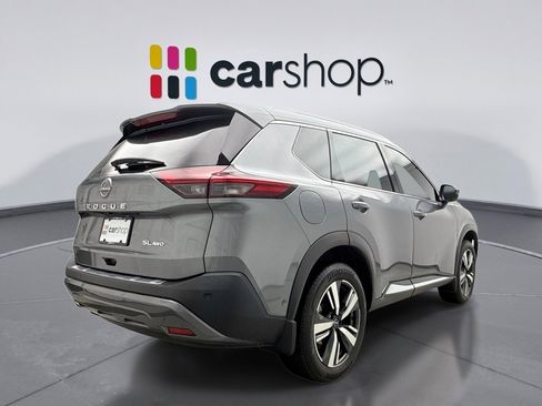 Used 2023 Nissan Rogue SL w/ SL Premium Package image 5