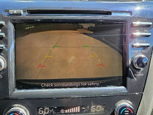 Used 2019 Nissan Murano S image 17