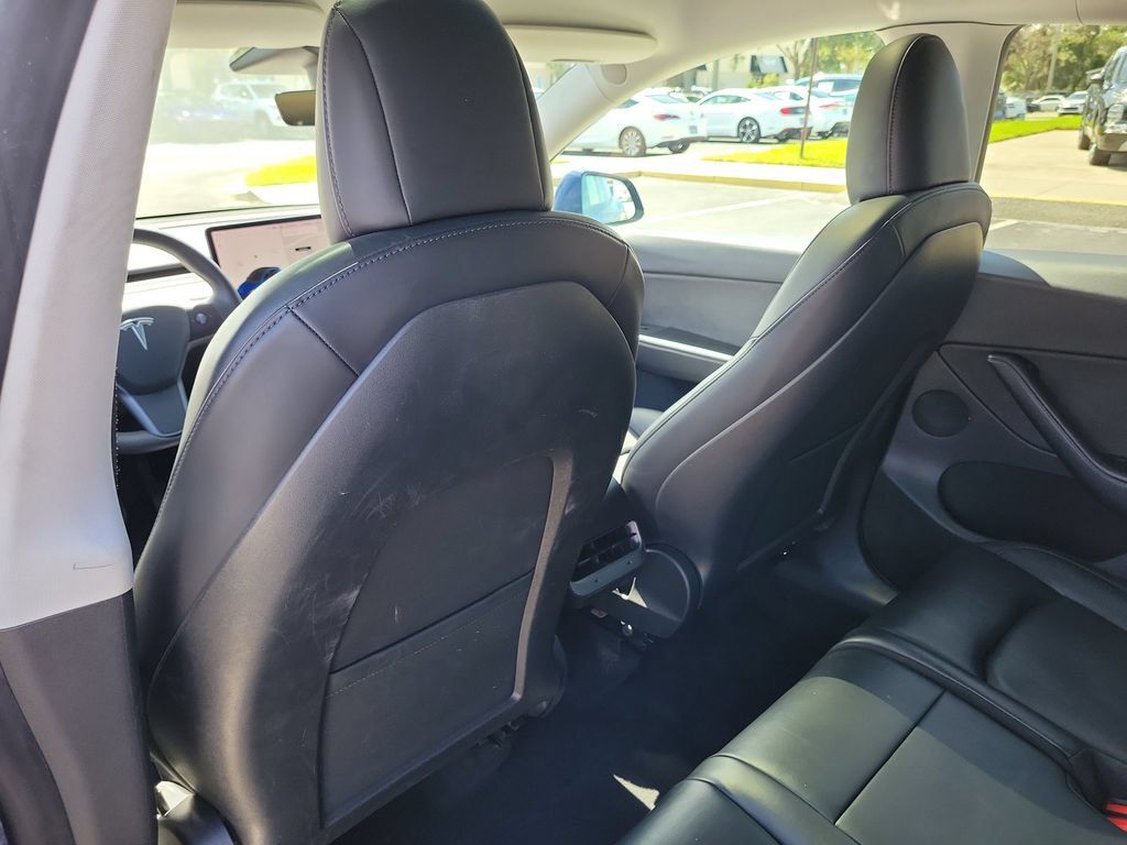 Used 2021 Tesla Model Y 2WD image 8