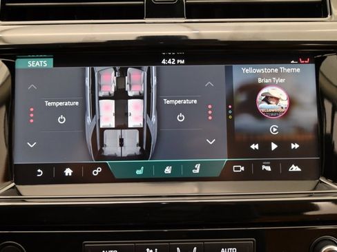 Used 2018 Land Rover Discovery HSE Luxury AWD/4WD image 92
