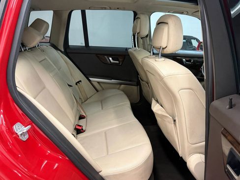 Used 2014 Mercedes-Benz GLK 350 2WD image 22