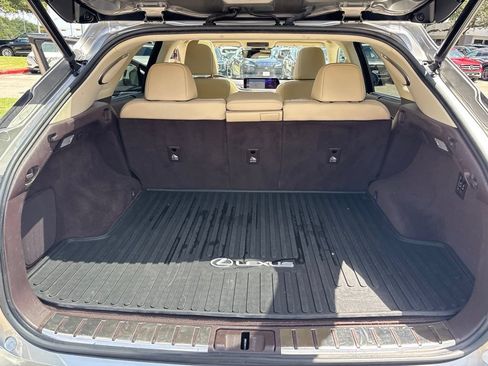 Used 2017 Lexus RX 350 FWD w/ Luxury Package image 19